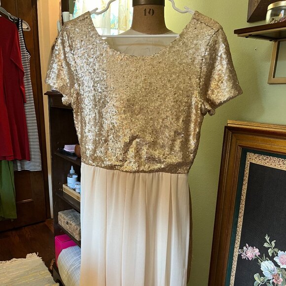 Forever 21 Gold Sequin Dress Size L - Picture 5 of 12